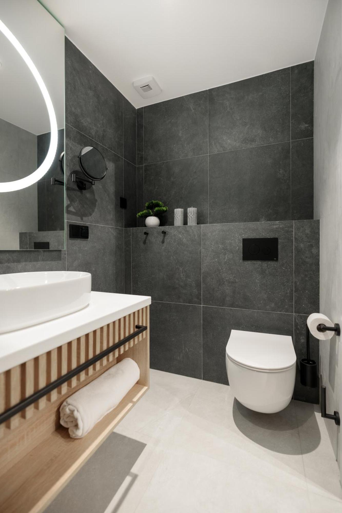 Apartament typu studio z balkonem